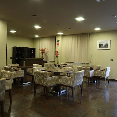 Hotel Dinastia Getafe Exterior foto