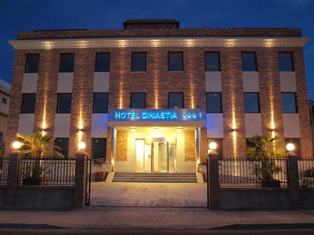 Hotel Dinastia Getafe Exterior foto